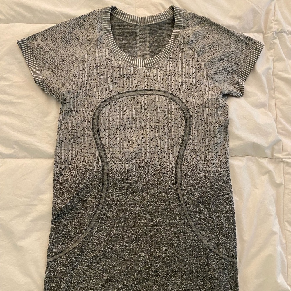 Lululemon Swiftly Tech Short Sleeve Tee